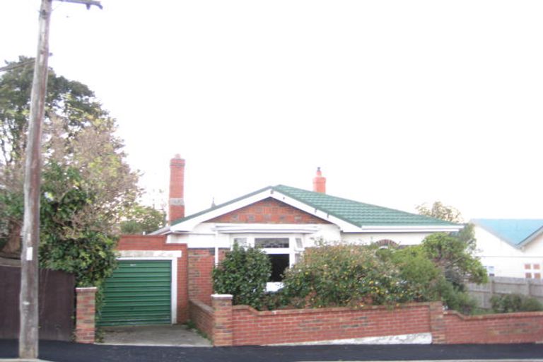 Photo of property in 2 Bowler Avenue, Mornington, Dunedin, 9011