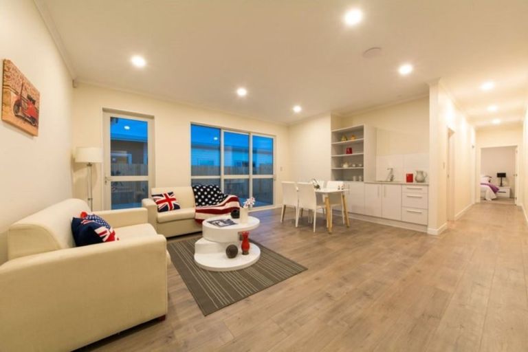 Photo of property in 20 Will Street, Huapai, Kumeu, 0810