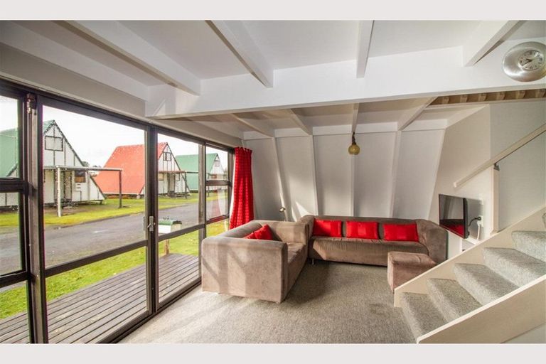 Photo of property in 45d Goldfinch Street, Ohakune, 4625