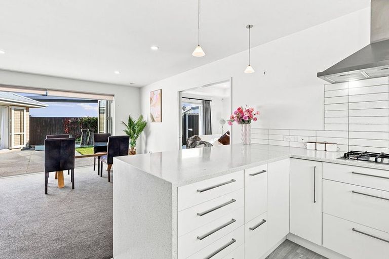 Photo of property in 4 Kilkivan Lane, Broomfield, Christchurch, 8042