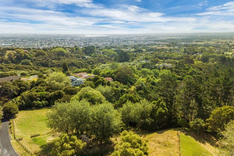Photo of property in 92 Awanui Rise, Papakura, 2582