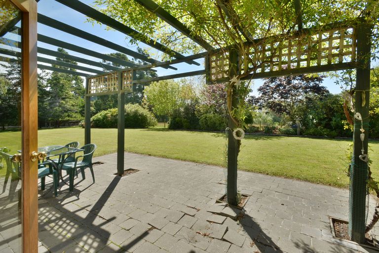 Photo of property in 27 Weir Street, Green Island, Dunedin, 9018