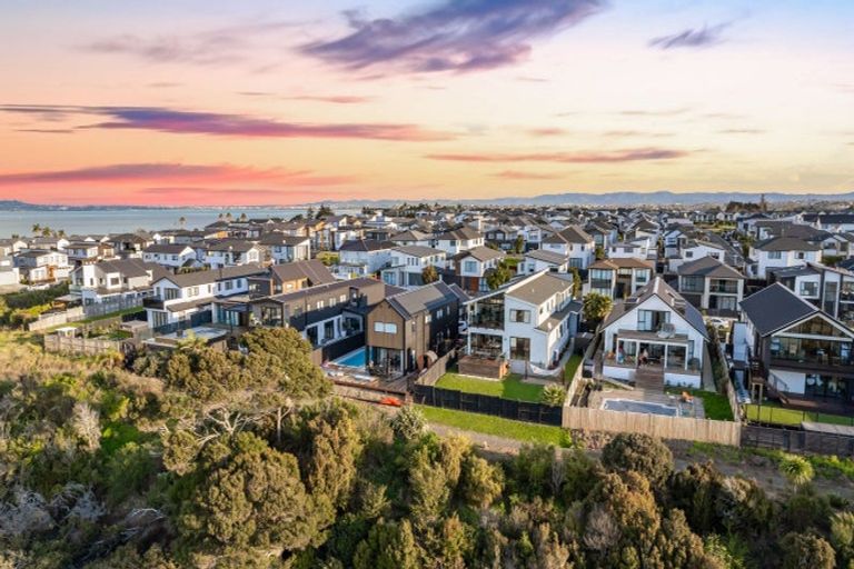 Photo of property in 28 Tai Crescent, Hobsonville, Auckland, 0616