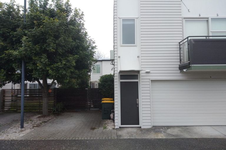 Photo of property in 5 Kauri Drive, Takanini, 2112