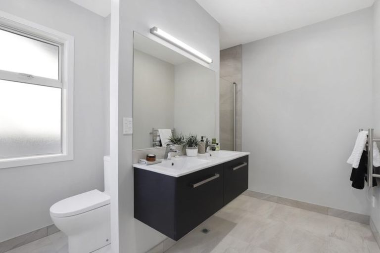 Photo of property in 99a Seddon Road, Frankton, Hamilton, 3204