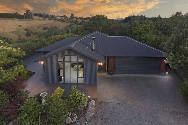 Photo of property in 14a Totara View Road, Wakefield, 7095
