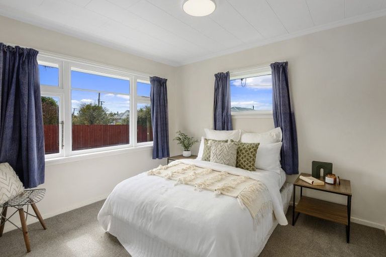 Photo of property in 23 Fenchurch Street, Northcote, Christchurch, 8052