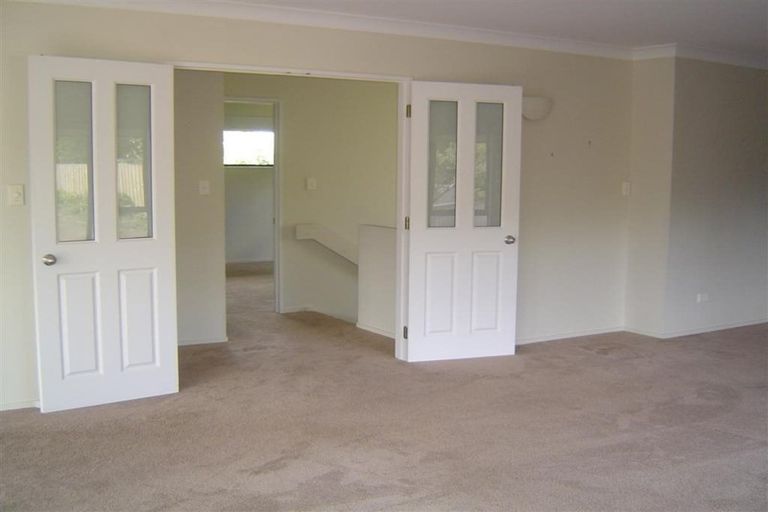 Photo of property in 2/41 Okura River Road, Okura, Albany, 0792