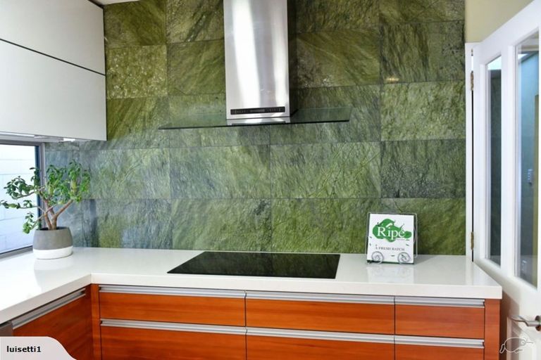 Photo of property in 26 Waiora Lane, Waikuku, 7473