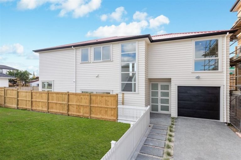 Photo of property in 7 Nephrite Lane, Henderson, Auckland, 0610
