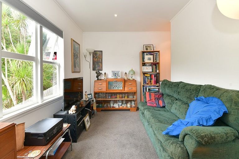 Photo of property in 7 Mangakura Road, Helensville, 0800
