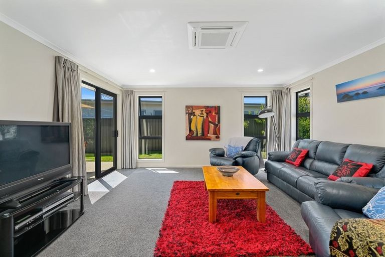 Photo of property in 18 Sunhaven Cove, Cromwell, 9310