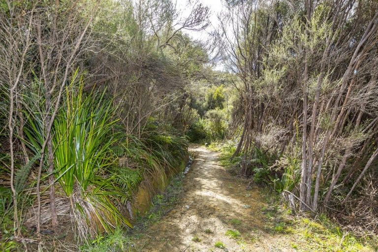 Photo of property in 285 Fairview Drive, Akatarawa, Upper Hutt, 5372