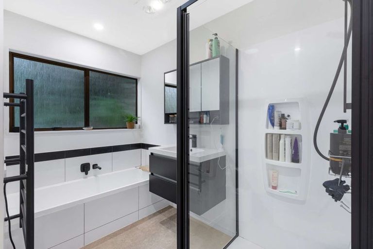 Photo of property in 90 Russell Street, Stepneyville, Nelson, 7010