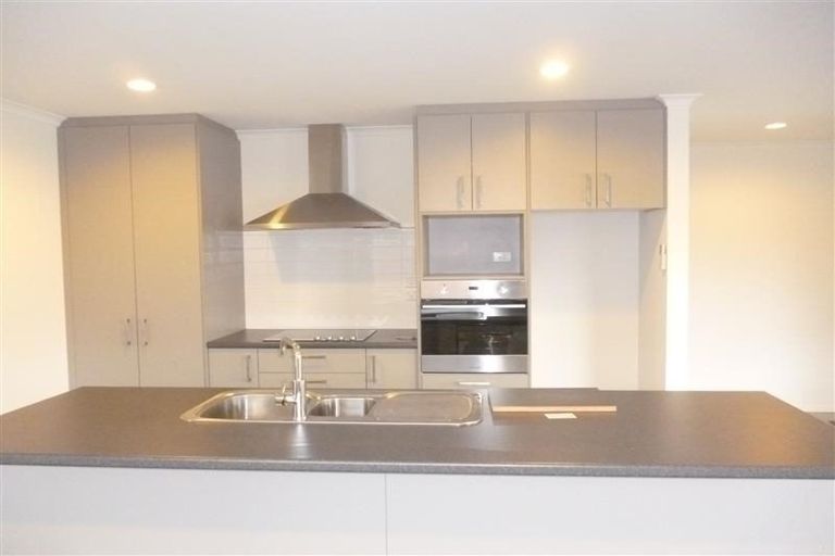 Photo of property in 15 Rossall Crescent, Rolleston, 7615