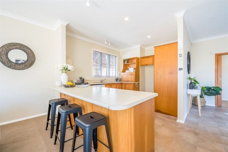 Photo of property in 11 Hart Avenue, Boulcott, Lower Hutt, 5011