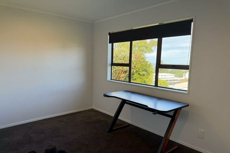 Photo of property in 2/18 Valley Road, Browns Bay, Auckland, 0630