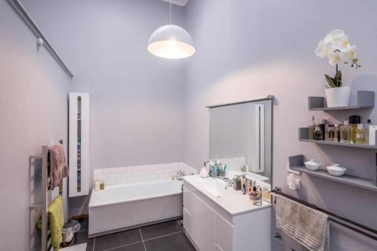 Photo of property in 71 Huia Street, Waikanae, 5036