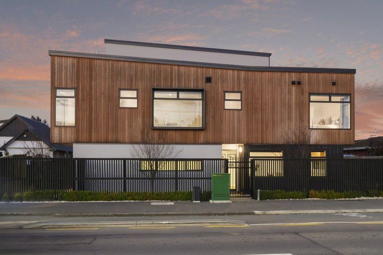 Photo of property in 1/62 Antigua Street, Addington, Christchurch, 8024