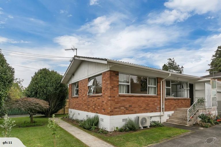 Photo of property in 1/5 Prictor Street, Papakura, 2110