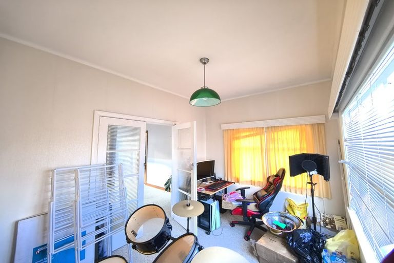 Photo of property in 213 Waterloo Road, Hutt Central, Lower Hutt, 5011