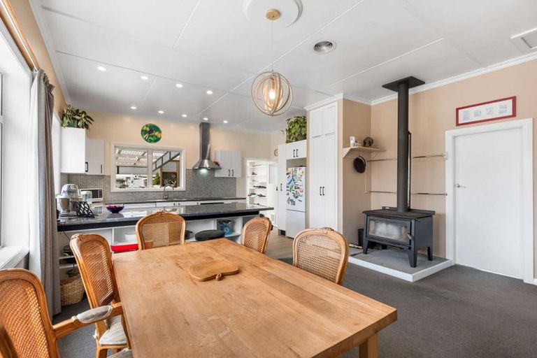 Photo of property in 21 Tyndall Street, Pahiatua, 4910