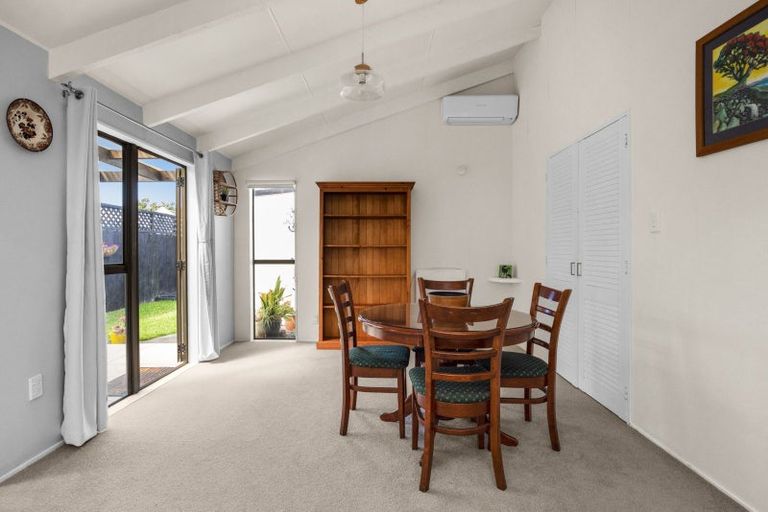 Photo of property in 75a Avondale Road, Taradale, Napier, 4112