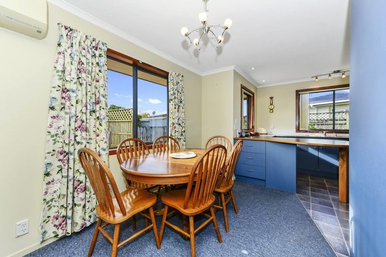 Photo of property in 14a Poaka Avenue, Dinsdale, Hamilton, 3204
