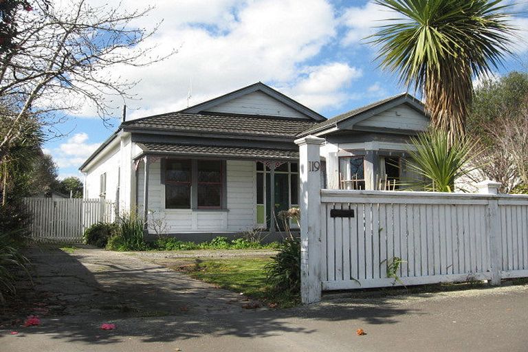 Photo of property in 119 Cook Street, West End, Palmerston North, 4410