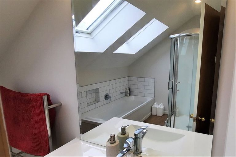 Photo of property in 81a Yaldhurst Road, Sockburn, Christchurch, 8042