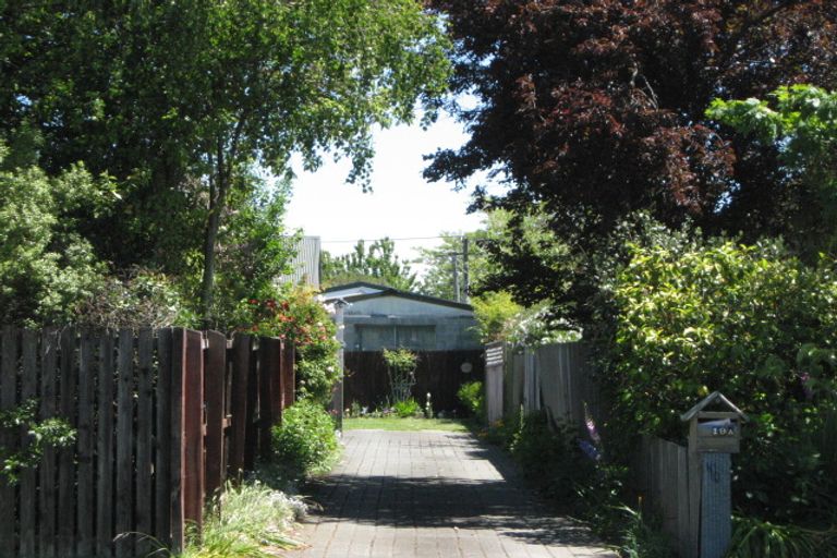 Photo of property in 2/19 Chrystal Street, Richmond, Christchurch, 8013