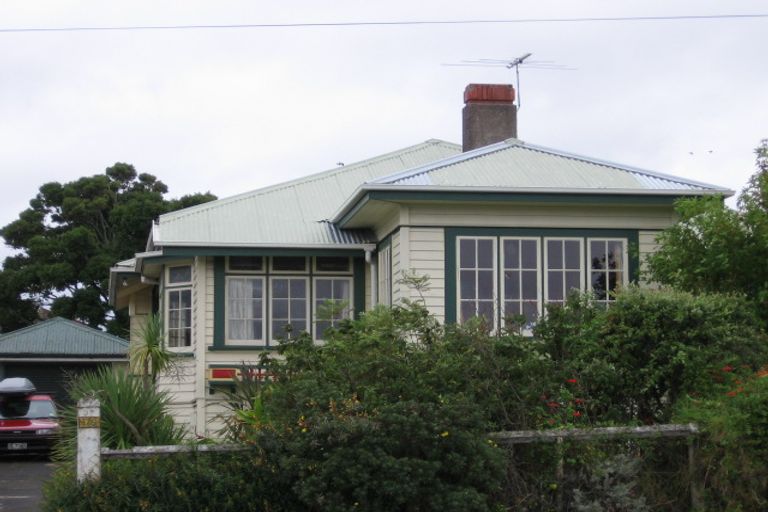 Photo of property in 176 Carrington Road, Mount Albert, Auckland, 1025