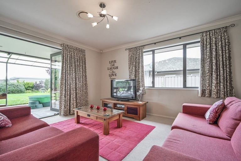 Photo of property in 7 Lardon Place, Frimley, Hastings, 4120