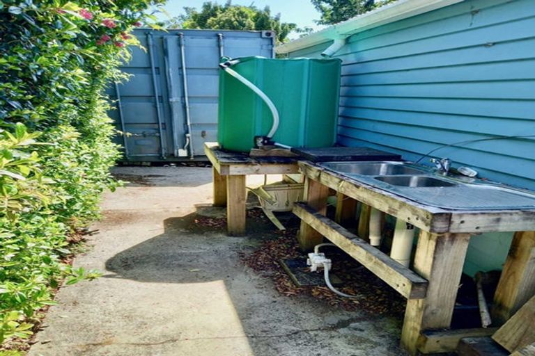 Photo of property in 114d Govett Avenue, Frankleigh Park, New Plymouth, 4310