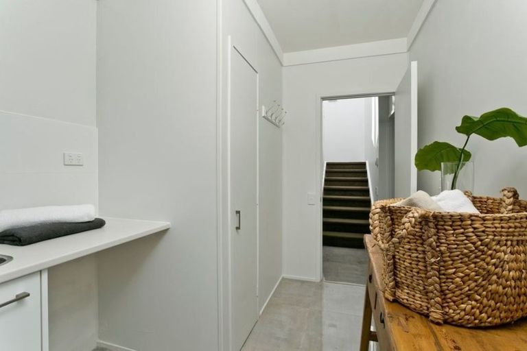 Photo of property in 1/1 Sanders Avenue, Takapuna, Auckland, 0622