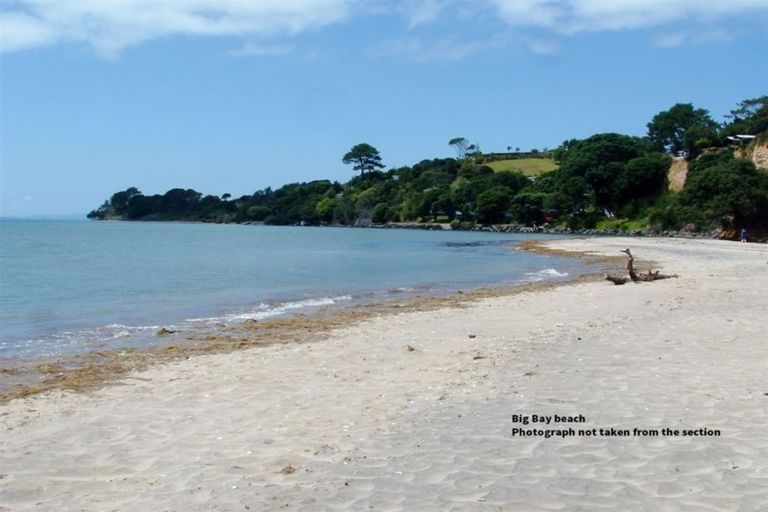 Photo of property in 20 Mackinnon Road, Manukau Heads, Awhitu, 2684