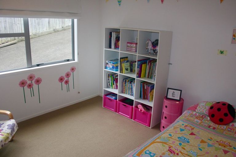 Photo of property in 42a Park Road, Glenfield, Auckland, 0629