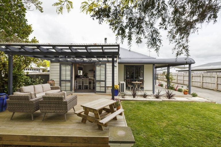 Photo of property in 23 Charles Cross Street, Longburn, Palmerston North, 4412