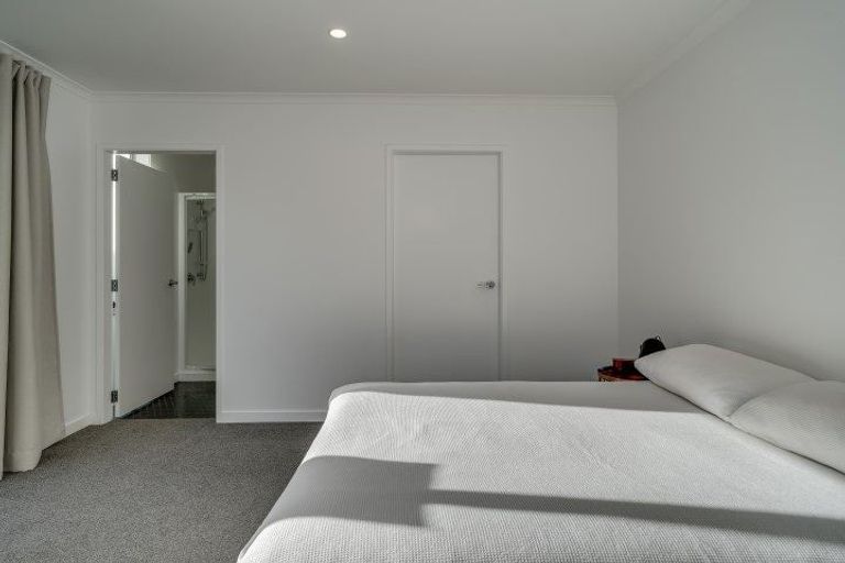 Photo of property in 17 Simms Close, Pyes Pa, Tauranga, 3112