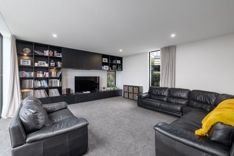 Photo of property in 26 Hackthorne Road, Cashmere, Christchurch, 8022