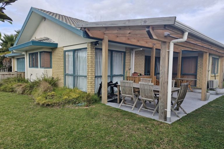 Photo of property in 34 Blake Boulevard, Papamoa Beach, Papamoa, 3118