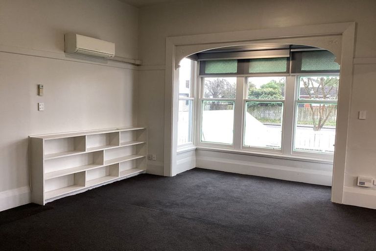 Photo of property in 3/12 Coopers Road, Dallington, Christchurch, 8061