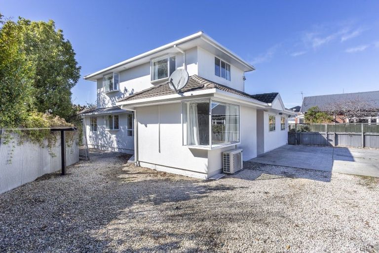 Photo of property in 42 Waimairi Road, Upper Riccarton, Christchurch, 8041