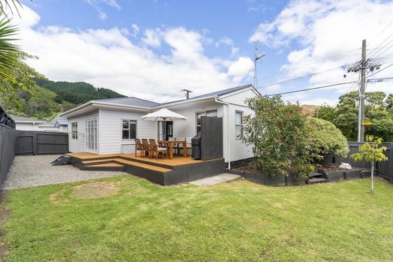 Photo of property in 41 Elizabeth Street, Waikanae, 5036