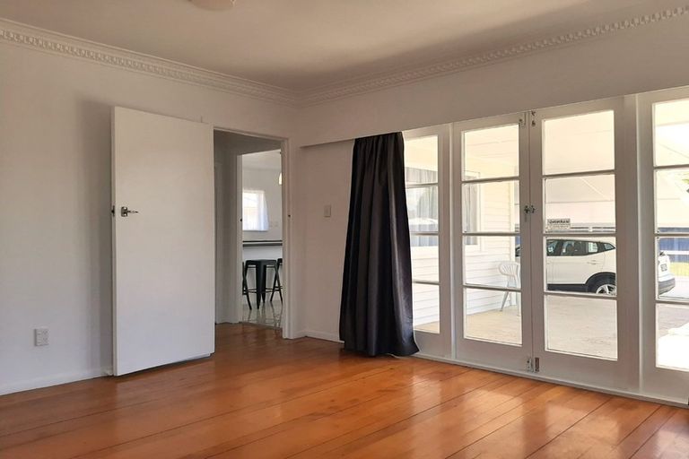 Photo of property in 47 Mahia Road, Manurewa, Auckland, 2102