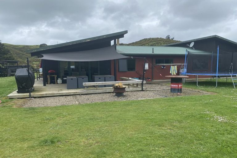 Photo of property in 969 Waingaro Road, Glen Massey, 3793