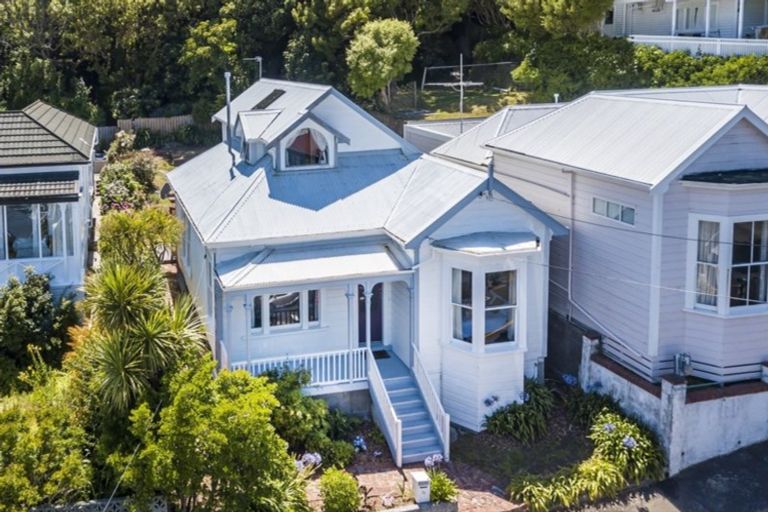 Photo of property in 23 Stafford Street, Mount Victoria, Wellington, 6011