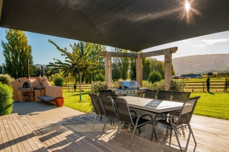 Photo of property in 25 Young Lane, Clyde, Alexandra, 9391