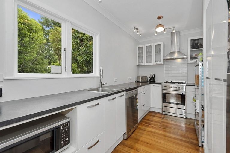 Photo of property in 51 Rimu Street, Maeroa, Hamilton, 3200