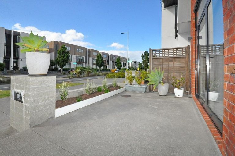 Photo of property in 119 Hobsonville Point Road, Hobsonville, Auckland, 0616